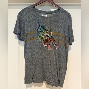 Lauren Moshi Gray Tee with Blue Accent Graphic